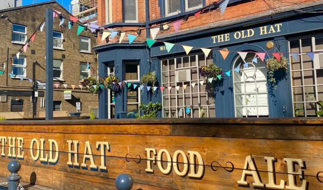 The old Hat Ealing - London