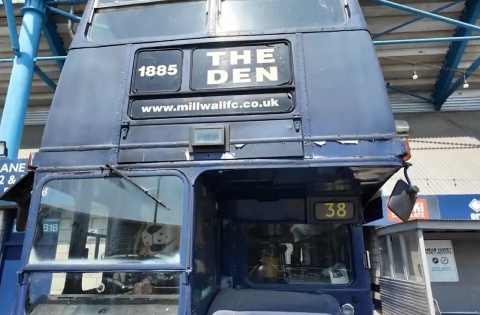 Millwall bussen - 38