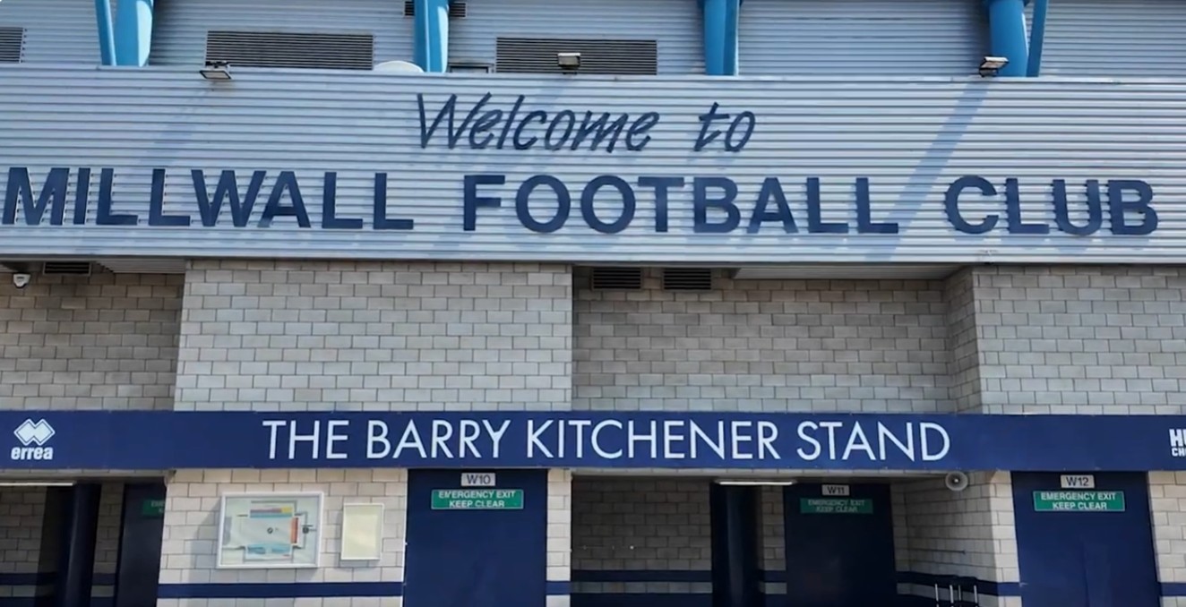 Millwall - Fodboldrejse -The Den - The Barry Kitchener Stand